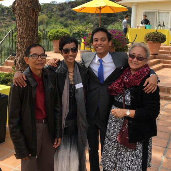 T (that's me) - Picture 3 of 16